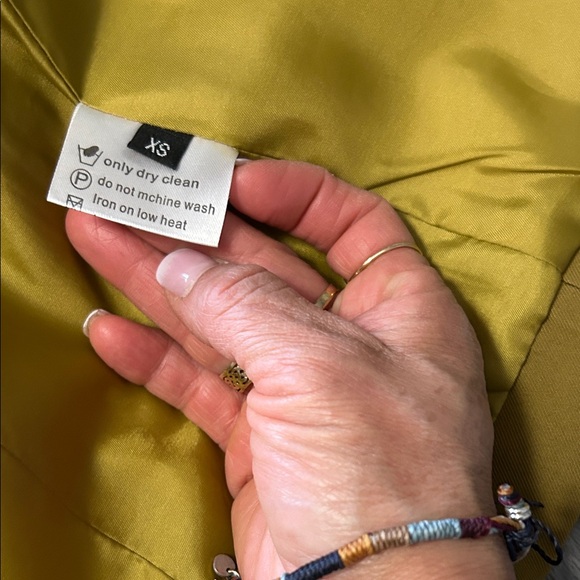 Muse Olive-Tone Single-Button Blazer - Picture 4 of 4